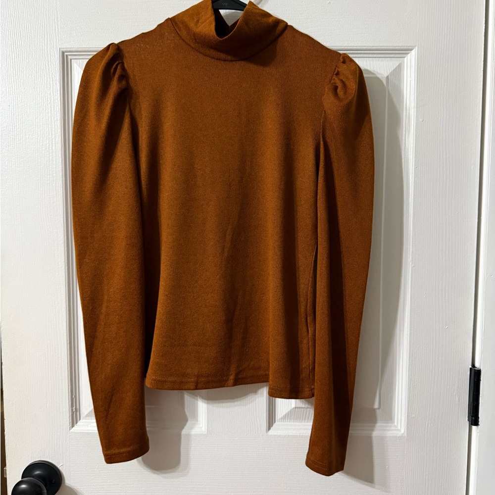Emery Rose Rust Long Sleeve Top